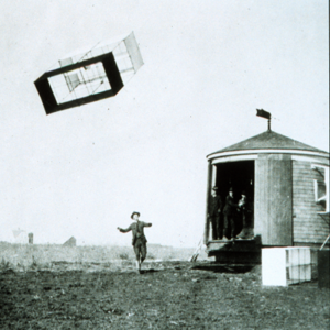 Weather Kite 1900