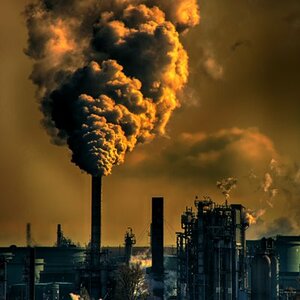 pollution smokestack CO2
