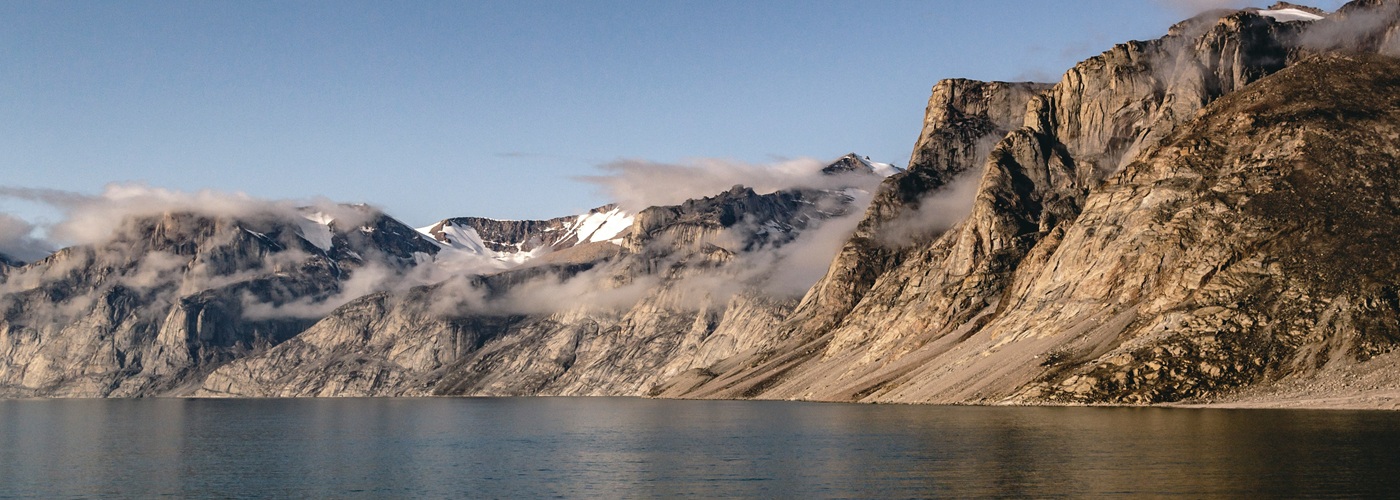 arctic mountains lake coast